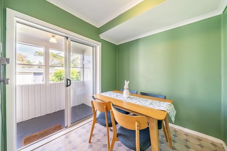 Photo of property in 32 Murray Street, Wallaceville, Upper Hutt, 5018