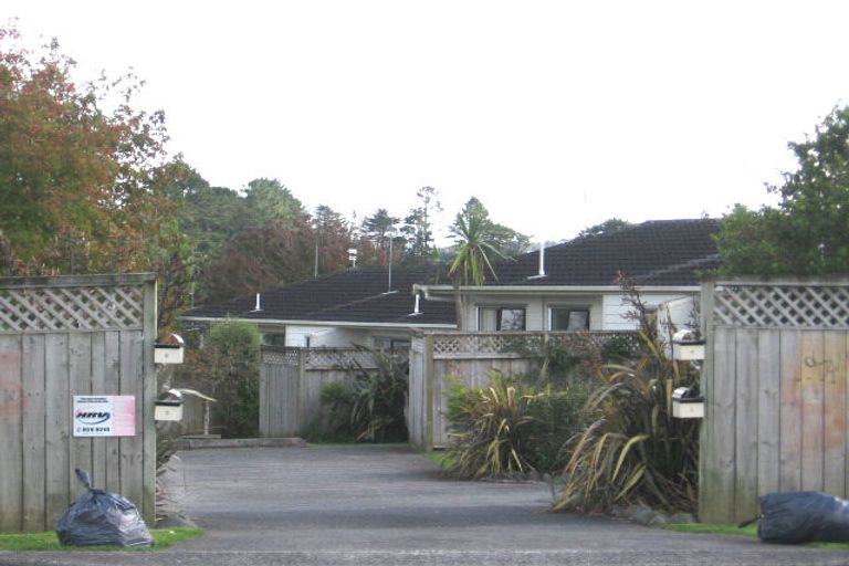 Photo of property in 4/103 Seymour Road, Sunnyvale, Auckland, 0612