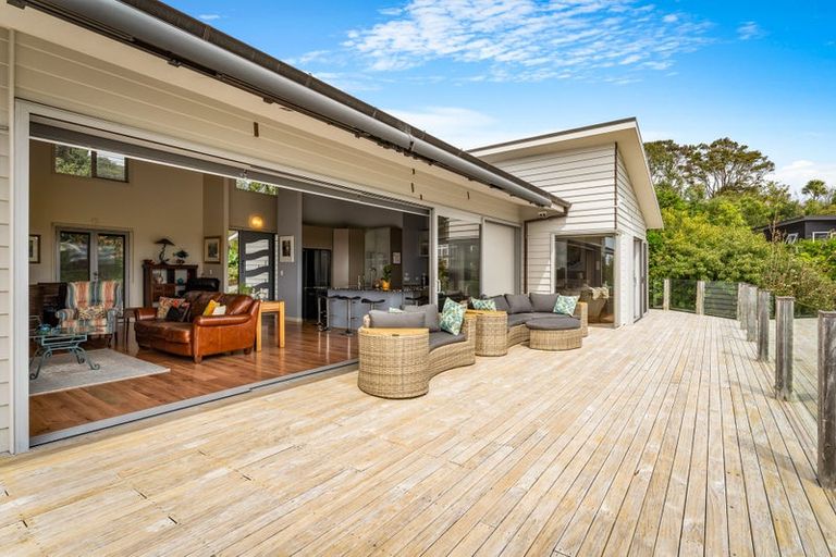 Photo of property in 89 Ridge Road, Mahurangi East, Warkworth, 0982