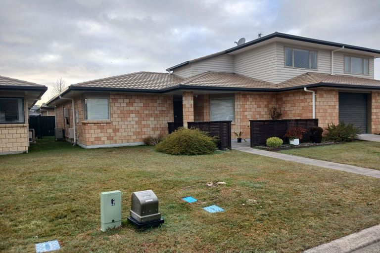 Photo of property in 53/64 Kawaha Point Road, Kawaha Point, Rotorua, 3010