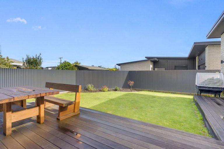 Photo of property in 42 Mary Street, Winton, 9720