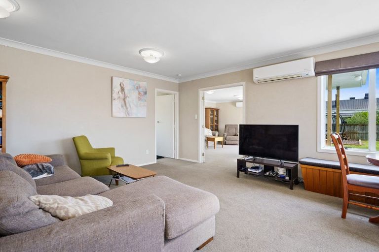 Photo of property in 213 Thornton Road, Cambridge, 3434