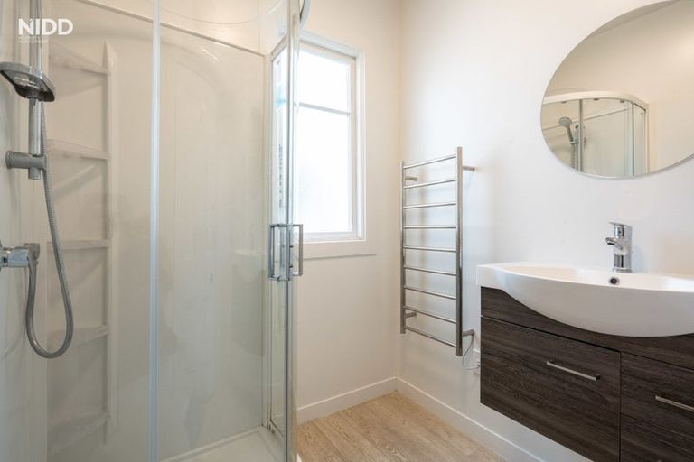 Photo of property in 122 Hargest Crescent, Saint Clair, Dunedin, 9012