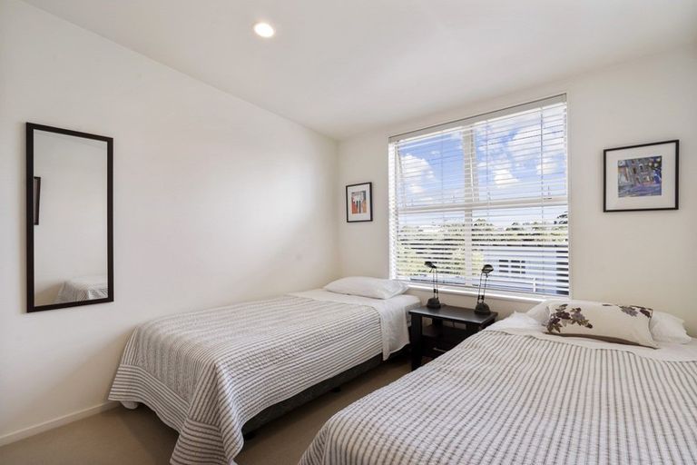 Photo of property in Habitat Apartments, 6/31 Byron Avenue, Takapuna, Auckland, 0622