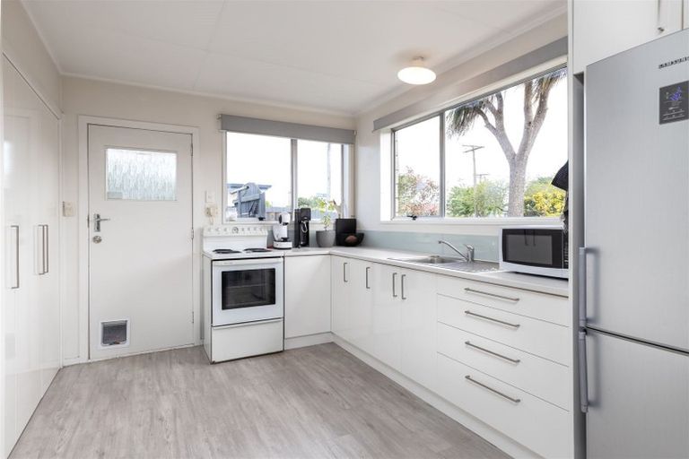 Photo of property in 1/23 Lee Street, Blenheim, 7201