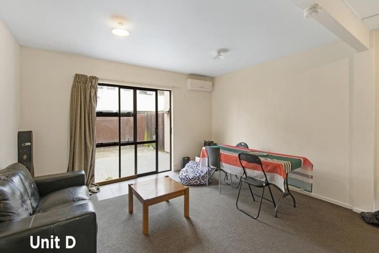 Photo of property in 4/35 Brockworth Place, Riccarton, Christchurch, 8011