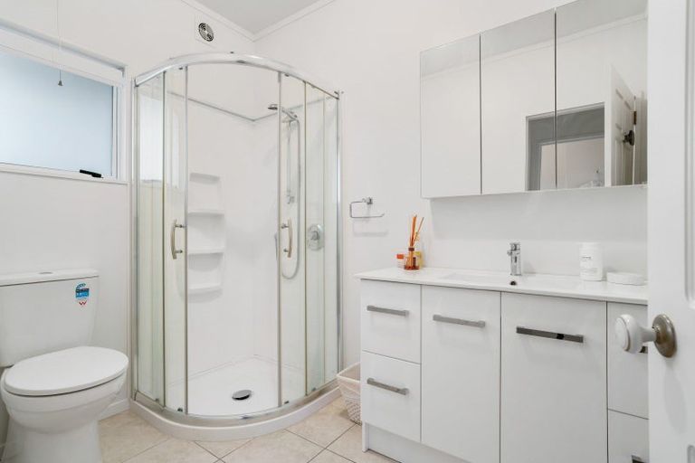 Photo of property in 140 Moana Anu Anu Avenue, Whangamata, 3620