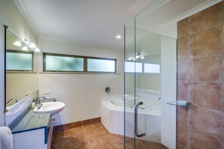 Photo of property in 7 Irene Mooney Place, Greenmeadows, Napier, 4112