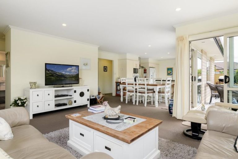 Photo of property in 134 Twin Oak Avenue, Papamoa Beach, Papamoa, 3118