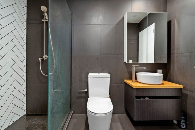 Photo of property in 11/167 Hobsonville Point Road, Hobsonville, Auckland, 0616