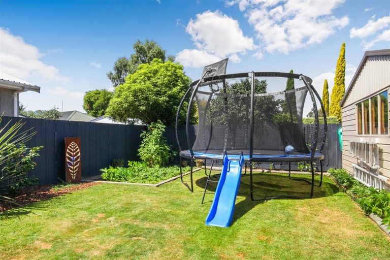 Photo of property in 13 Ashby Grove, Kaiapoi, 7630