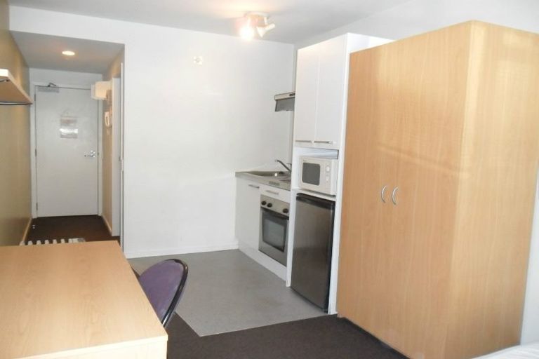 Photo of property in Orange Apartments/victoria Centr, 306/169 The Terrace, Wellington Central, Wellington, 6011