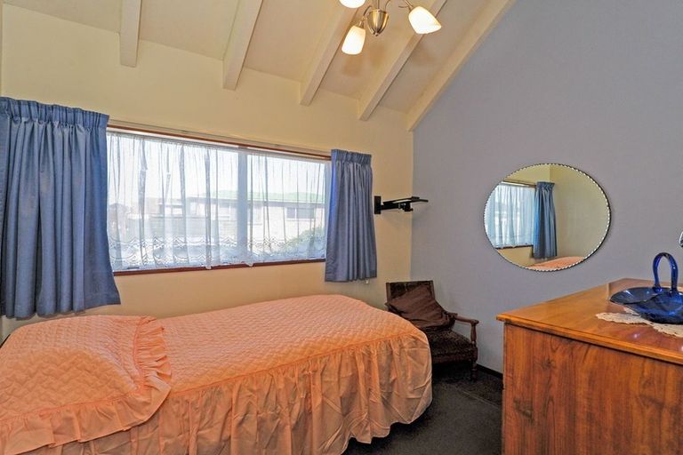 Photo of property in 56d Oxford Street, South Dunedin, Dunedin, 9012