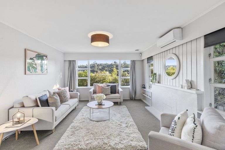 Photo of property in 99 Thomas Street, Stokes Valley, Lower Hutt, 5019