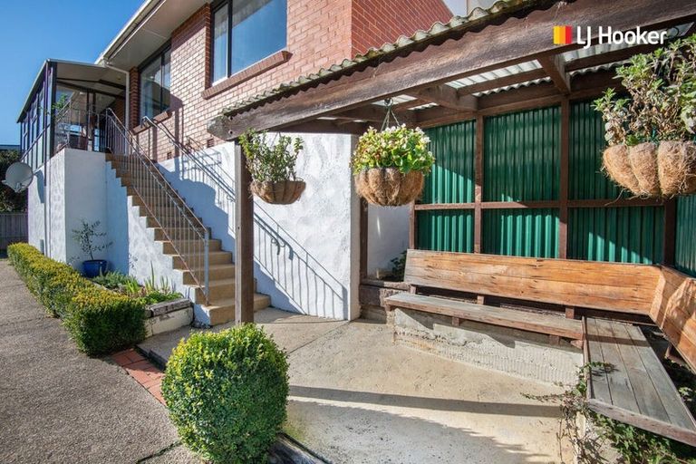 Photo of property in 3 Martin Road, Fairfield, Dunedin, 9018