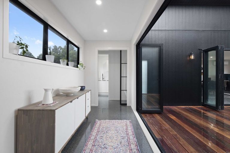 Photo of property in 2448 Hunua Road, Hunua, Papakura, 2583