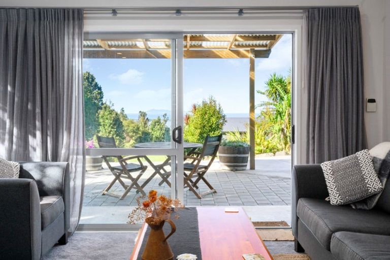 Photo of property in 1031b State Highway 2, Tanners Point, Katikati, 3177