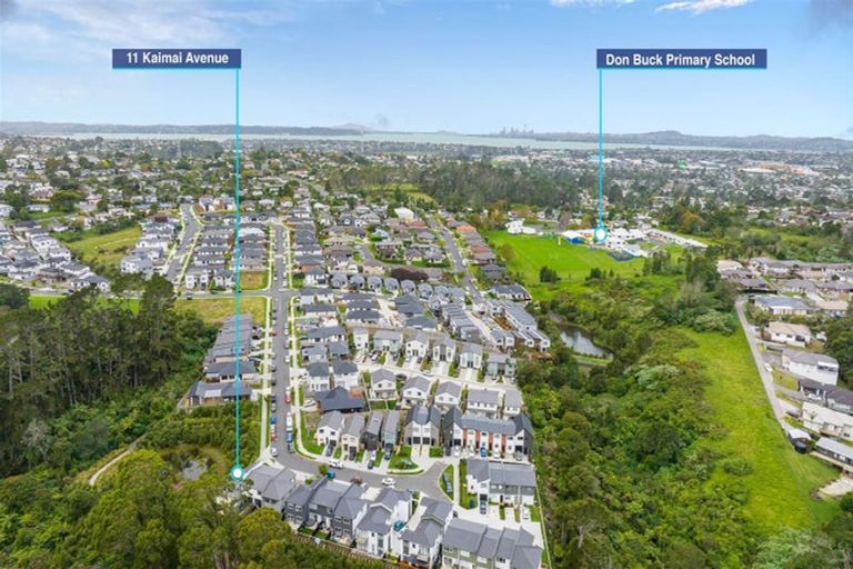 Photo of property in 11 Kaimai Avenue, Massey, Auckland, 0614