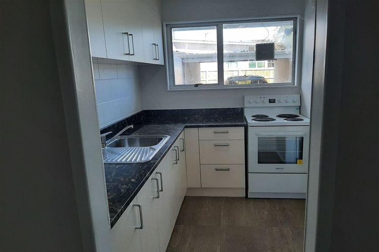 Photo of property in 3/45 Kenderdine Road, Papatoetoe, Auckland, 2025