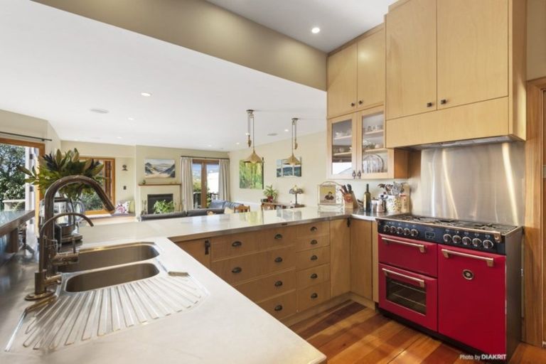 Photo of property in 29 Grant Road, Thorndon, Wellington, 6011