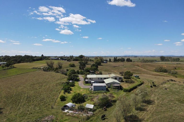 Photo of property in 816 Tuhikaramea Road, Ngahinapouri, Hamilton, 3290