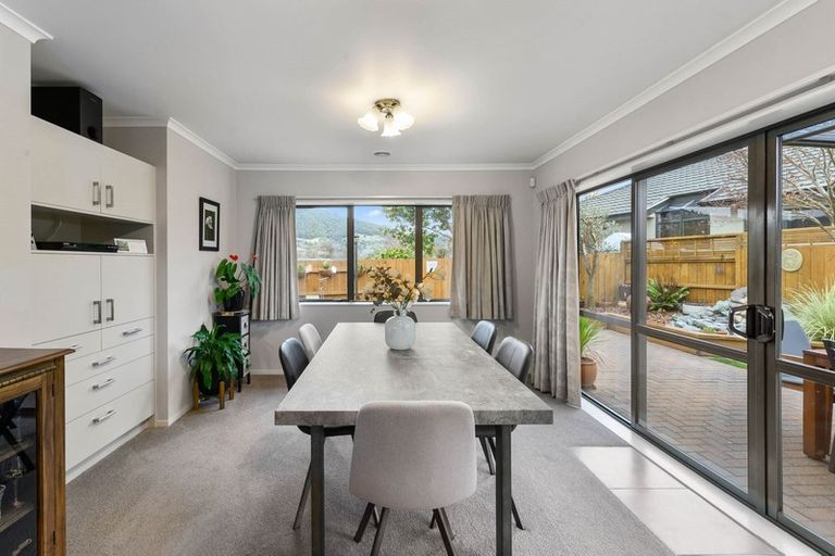 Photo of property in 4 Mccahon Drive, Pukehangi, Rotorua, 3015