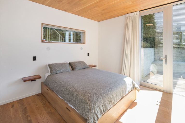 Photo of property in 6 Crawford Road, Kilbirnie, Wellington, 6022