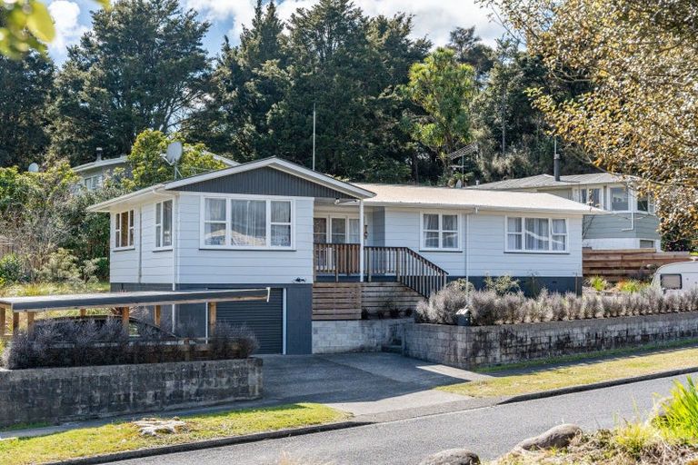 Photo of property in 14 Puketapu Crescent, Taumarunui, 3920