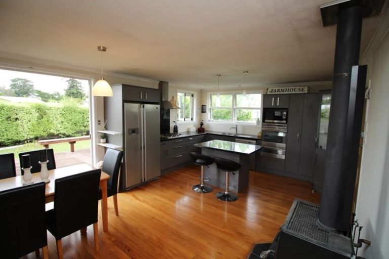 Photo of property in 1 Wilson Street, Bulls, 4818