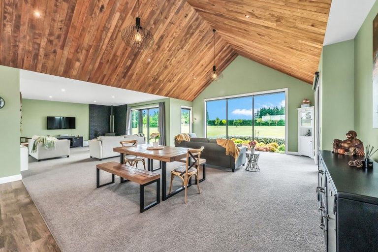 Photo of property in 128 Yaxleys Road, Loburn, Rangiora, 7473