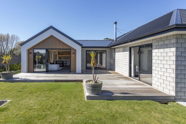 Photo of property in 21 Thirlwall Street, Woodend, 7610