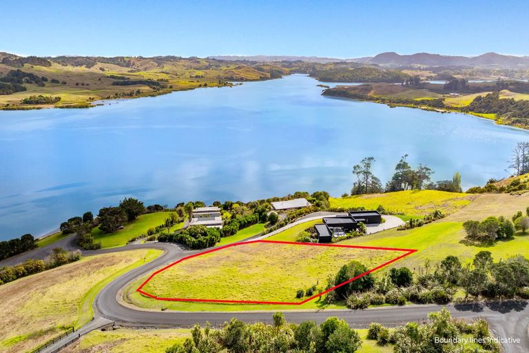 Photo of property in 16a Salt River View Road, Kaiwaka, 0573