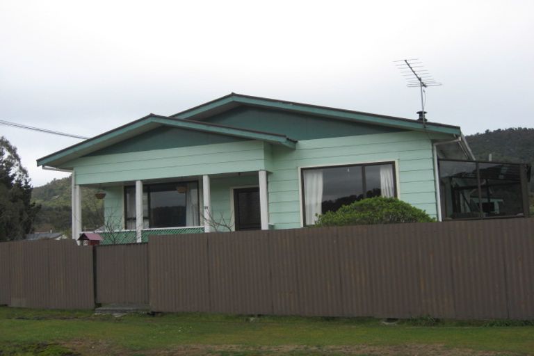 Photo of property in 39 Ranfurly Street, Runanga, 7803