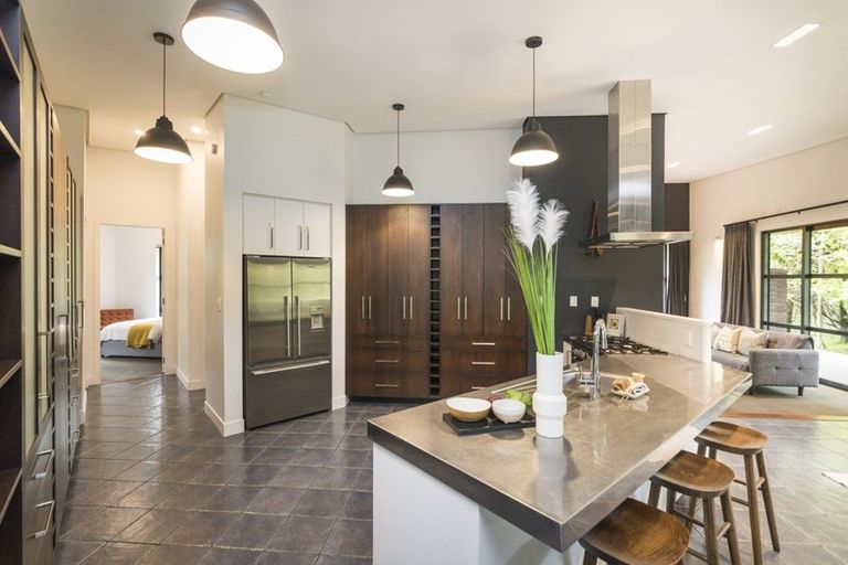 Photo of property in 334 Aokautere Drive, Aokautere, Palmerston North, 4471