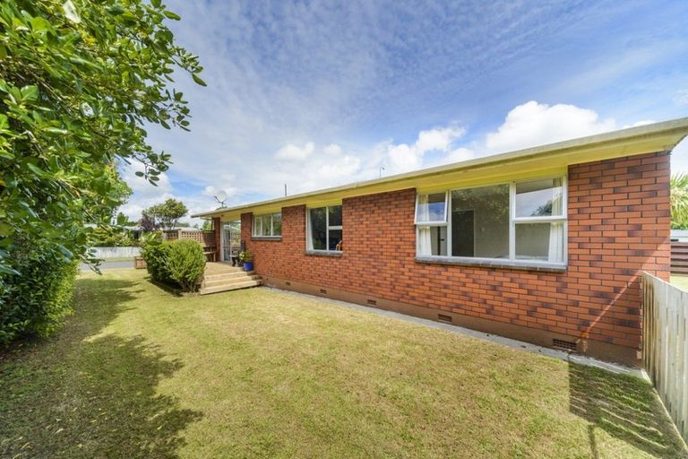 Photo of property in 30 Kennedy Avenue, Feilding, 4702