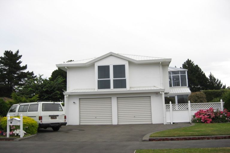 Photo of property in 23 Briarmont Street, Avondale, Christchurch, 8061