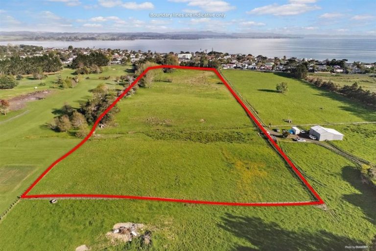 Photo of property in 56 Stevenson Road, Clarks Beach, 2122