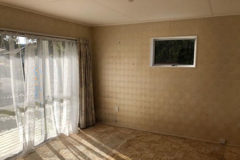 Photo of property in 16 Grant Street, Havelock North, 4130