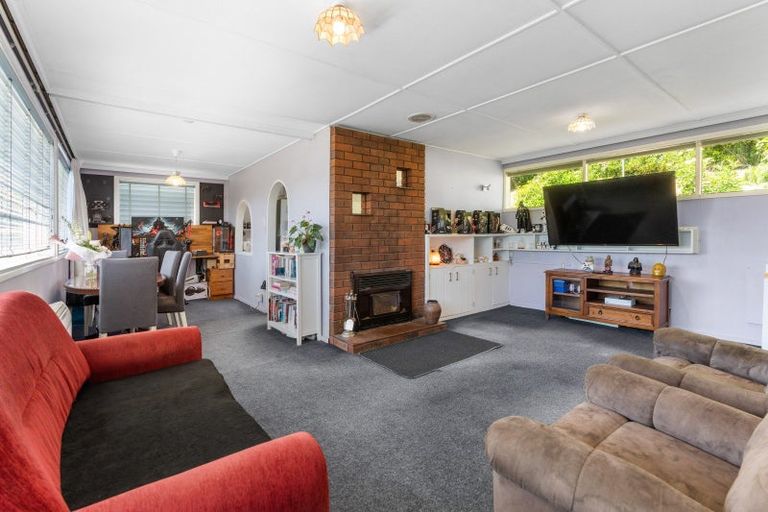 Photo of property in 96 Main South Road, Green Island, Dunedin, 9018