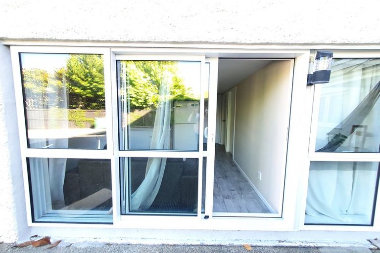 Photo of property in 128 Grafton Road, Grafton, Auckland, 1010