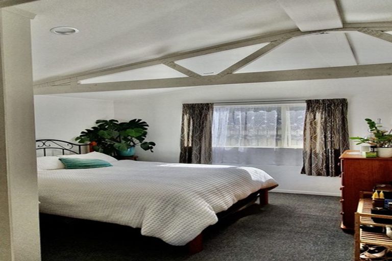 Photo of property in 534b Hibiscus Coast Highway, Hatfields Beach, Orewa, 0931