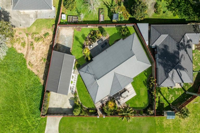Photo of property in 9 Saint Johns Avenue, Tuakau, 2121