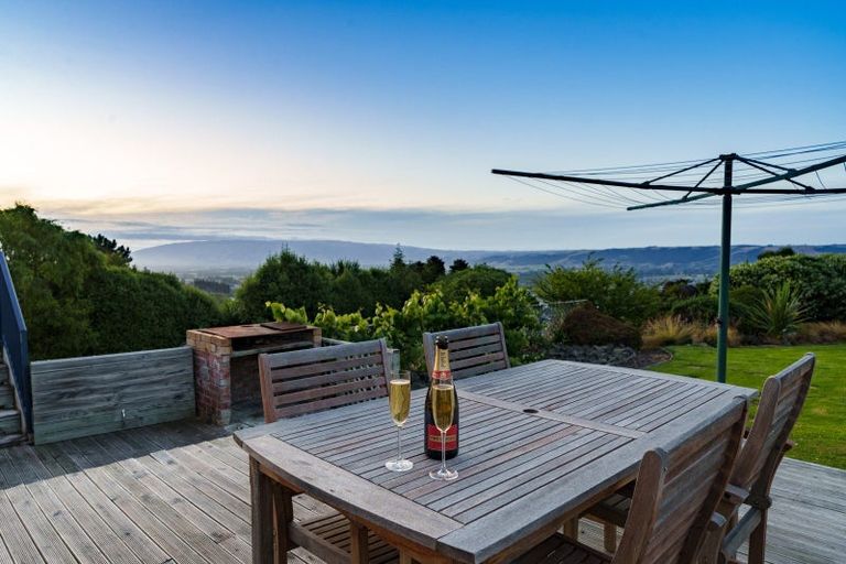 Photo of property in 27 Chain Hills Road, Chain Hills, Dunedin, 9076