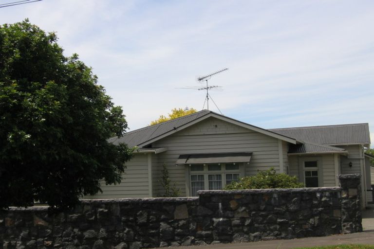Photo of property in 50 Kitenui Avenue, Mount Albert, Auckland, 1025