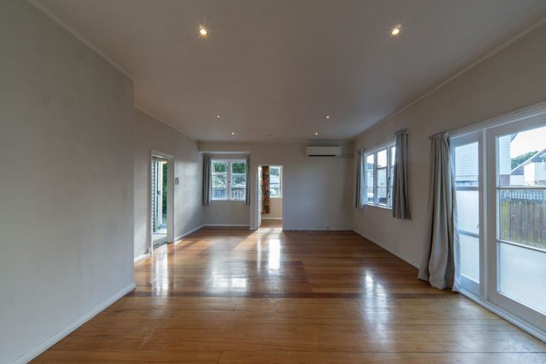 Photo of property in 10 Short Street, Claudelands, Hamilton, 3214