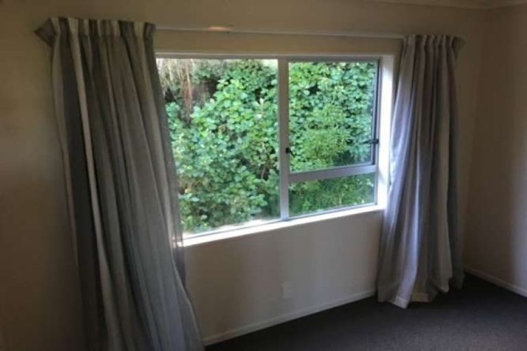 Photo of property in 3/49 Maungaraki Road, Korokoro, Lower Hutt, 5012