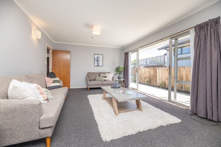 Photo of property in 46 Woolley Street, Avondale, Christchurch, 8061