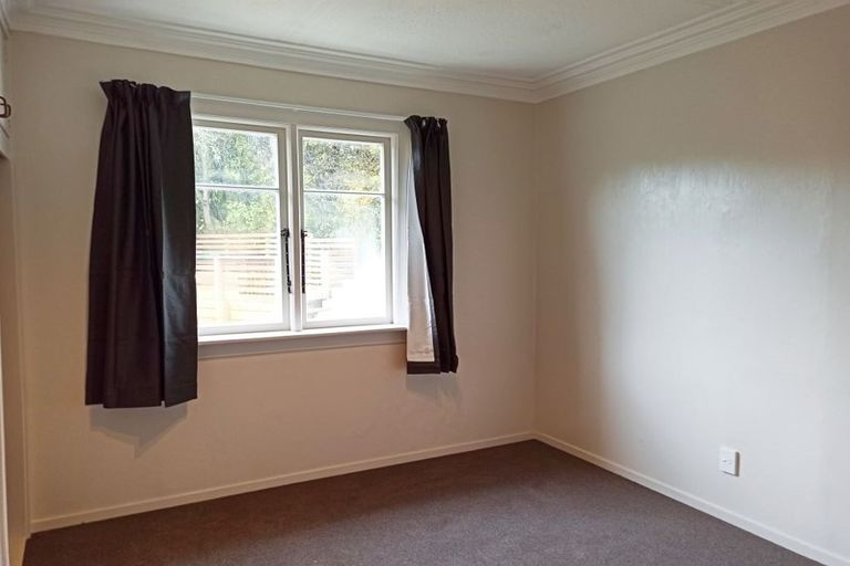 Photo of property in 60 Glen Road, Mornington, Dunedin, 9011