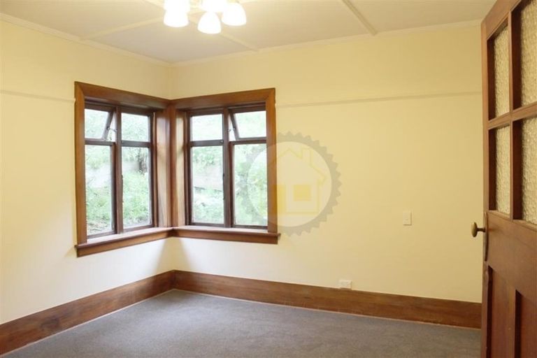 Photo of property in 42 Manor Place, Dunedin Central, Dunedin, 9016