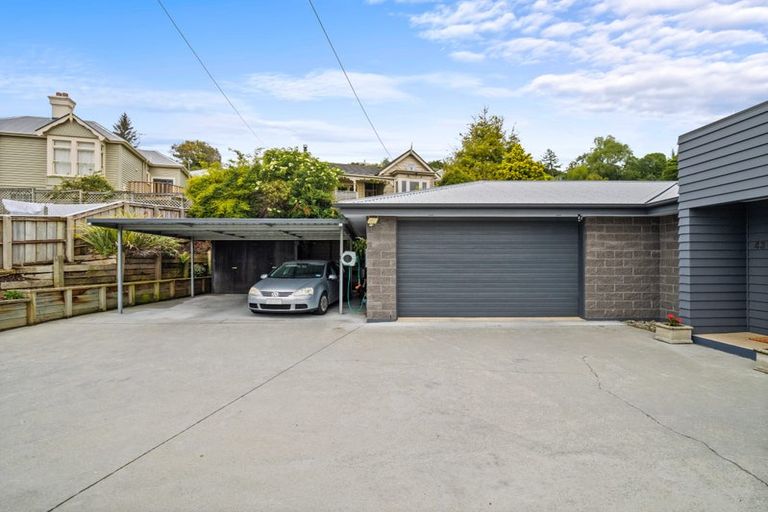 Photo of property in 43 Hereford Street, Kaikorai, Dunedin, 9010